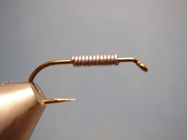 Olive Gold-Ribbed Hares Ear